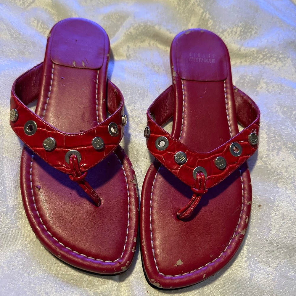 stuart weitzman 8 red thong slip in. preowned - Picture 4 of 7